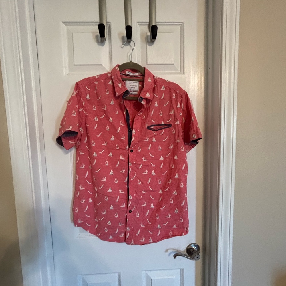 Men's Coral Nautical Print Shirt medium